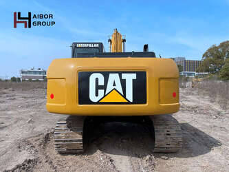 Image for TRACKED EXCAVATORS 2022 Caterpillar 320D2