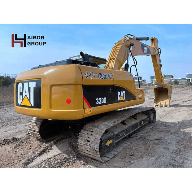 2022 Caterpillar 320D2-45107151