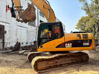 2019-caterpillar-320d-1408734-45107181