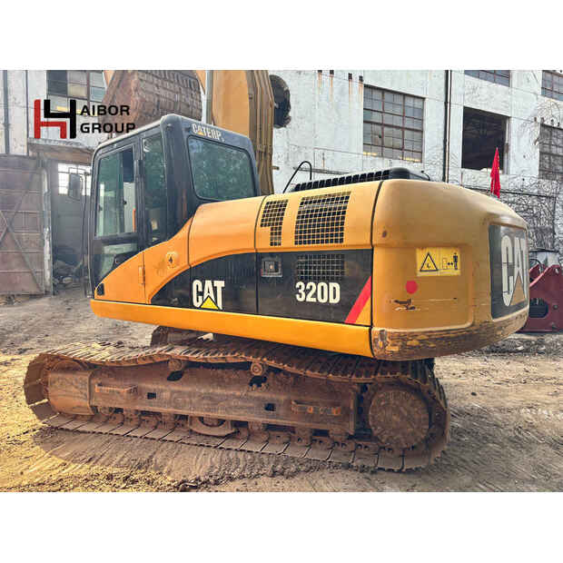 2019 Caterpillar 320D-45107182