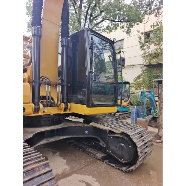 2024 Caterpillar 320GC-45107206