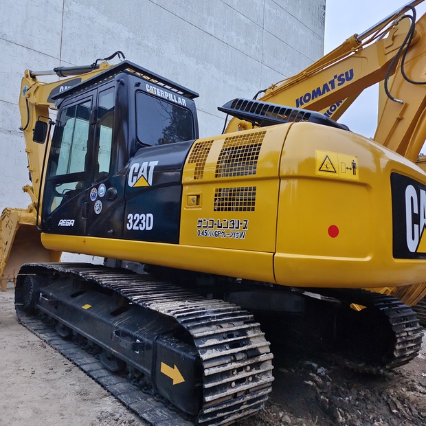 2023 Caterpillar 323D-45107315