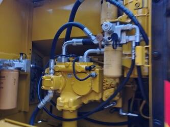 2023-caterpillar-323d-1408738-45107316