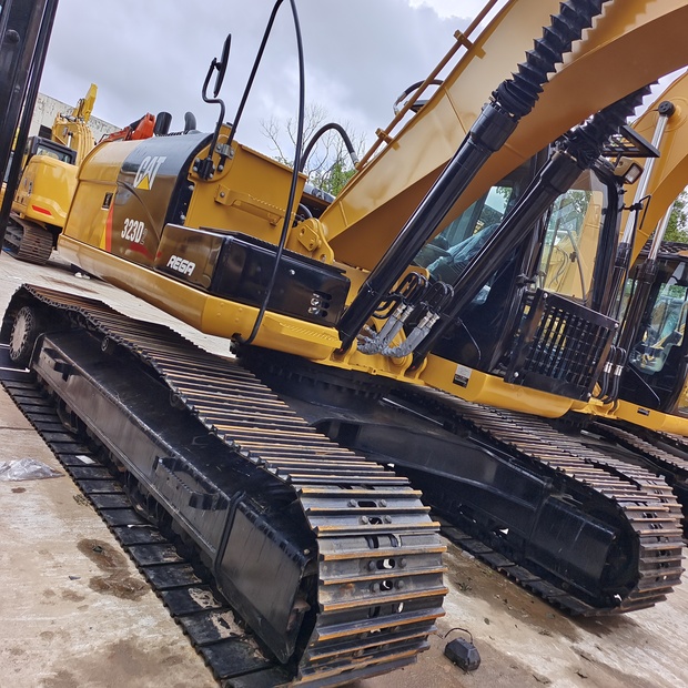 2024 Caterpillar 323D-45107349