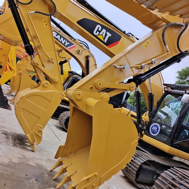 2024 Caterpillar 323D-45107350