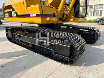 2015-caterpillar-320b-1408742-45107371