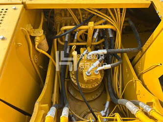 2015-caterpillar-320b-1408742-45107381