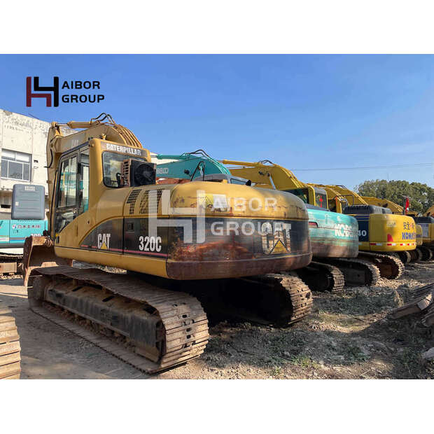 2017 كاتربيلر 320C-45107440