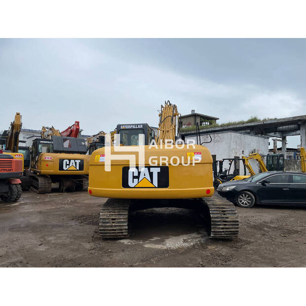 2016 Caterpillar 320C-45107445