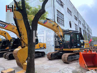 صورة ل 2015 كاتربيلر 2320D