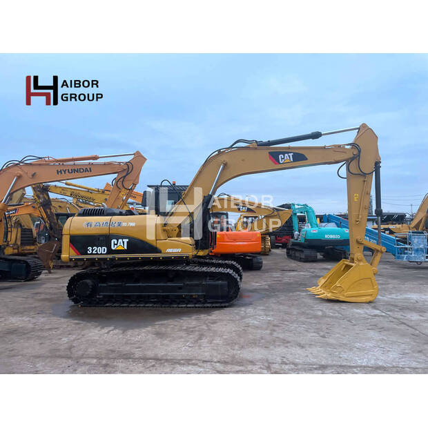 2016 Caterpillar 2320D-45107616