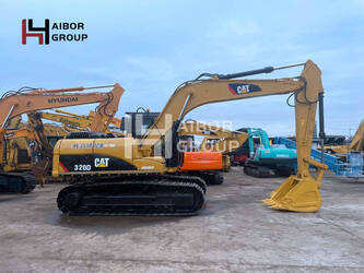 2016-caterpillar-2320d-45107616