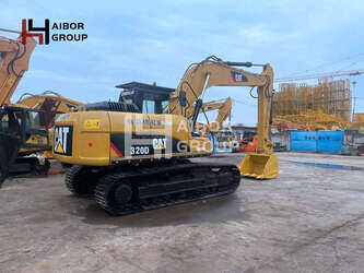 2016-caterpillar-2320d-45107617