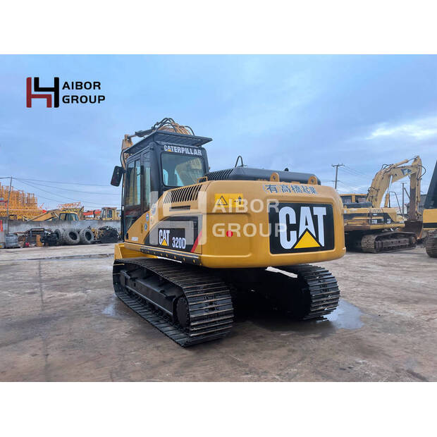 2016 Caterpillar 2320D-45107620