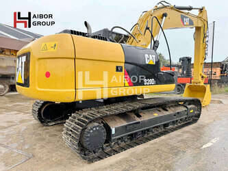 2018-caterpillar-2320d-45107635