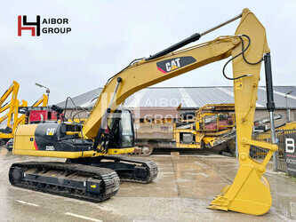 2018-caterpillar-2320d-45107636