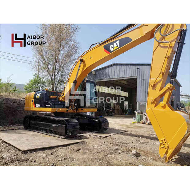 2020 كاتربيلر 2320D-45107650