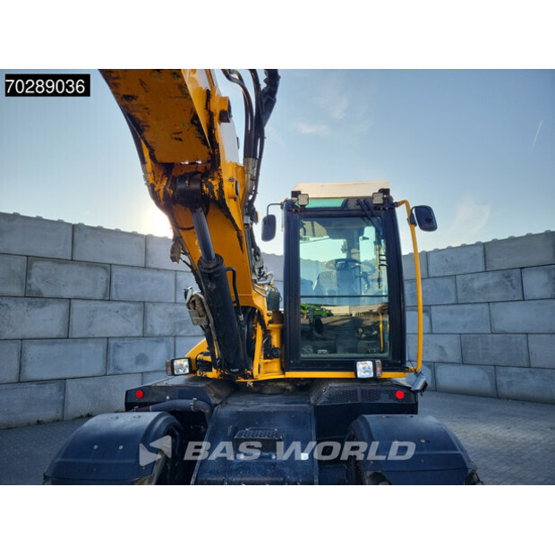 2017 جيه سي بي HD110W-45107665