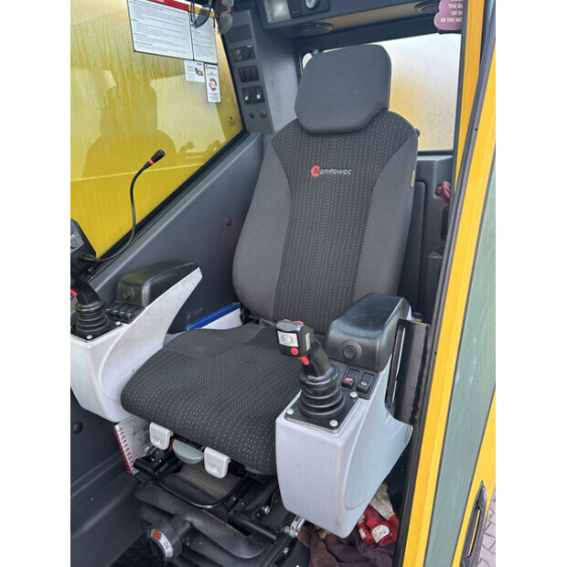 2024 GROVE GMK 6300L-1-45107850