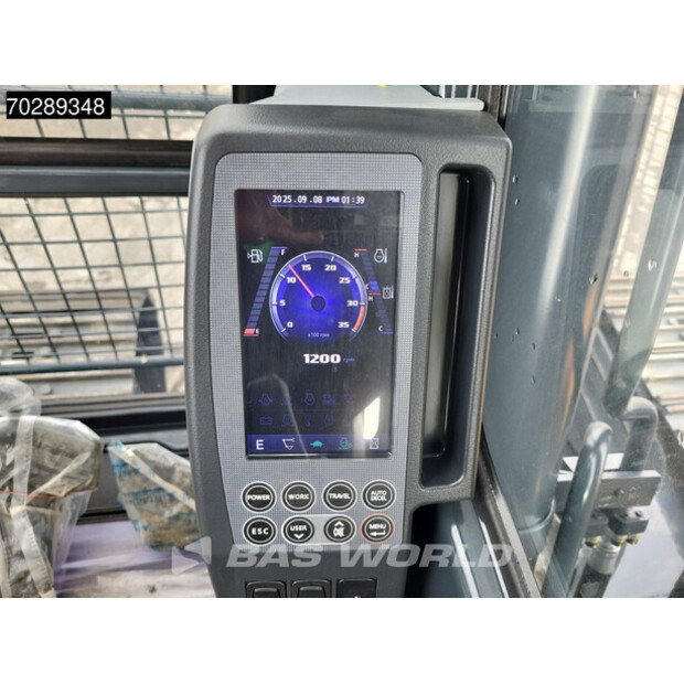 2025 هيونداي R210-45108696