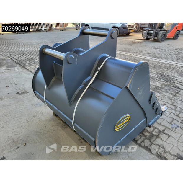 2024 ستريك لاند S70-45108750