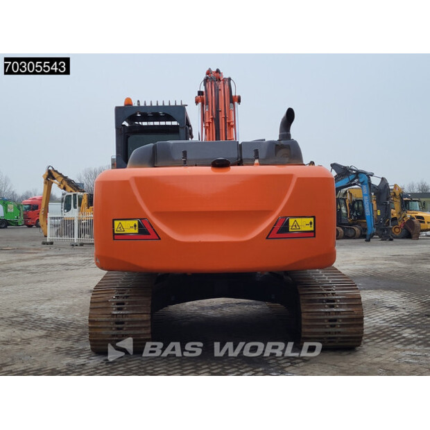 2017 Hitachi ZX210LC-6-45108863