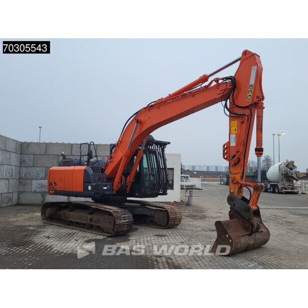 2017 Hitachi ZX210LC-6-45108866
