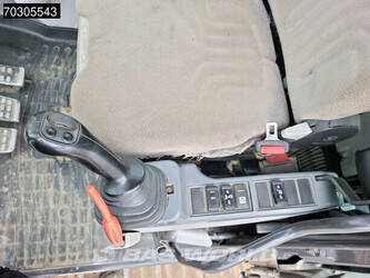 2017-hitachi-zx210lc-6-1408788-45108884