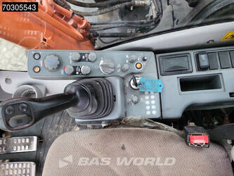 2017-hitachi-zx210lc-6-1408788-45108885