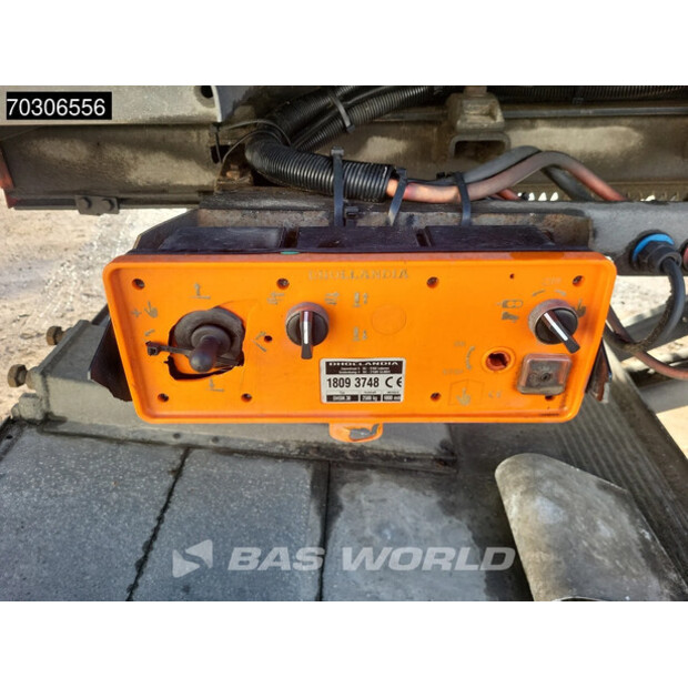 2018 كرون SD-45109123