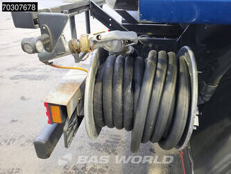 2010-mercedes-benz-axor-1824-1408796-45109146