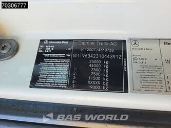 2020-mercedes-benz-actros-2545-1408800-45109309