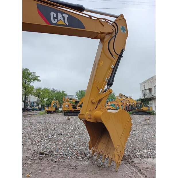 2024 Caterpillar 324DL-45109472