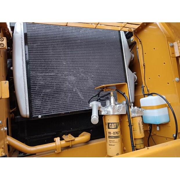 2024 Caterpillar 324DL-45109480