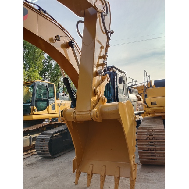 2024 Caterpillar 330GC-45110033