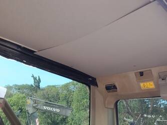 2024-caterpillar-330gc-1408818-45110045