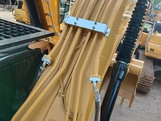 2024-caterpillar-330gc-1408818-45110057