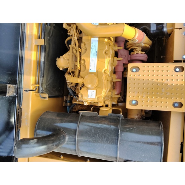 2024 Caterpillar 330GC-45110059