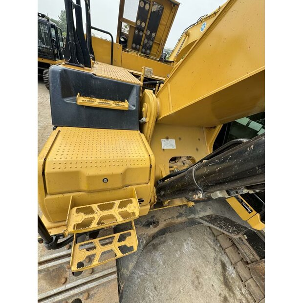 2023 كاتربيلر 336GC-45110200