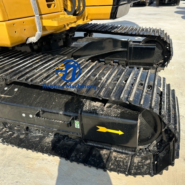 2025 كاتربيلر 320CL-45110290