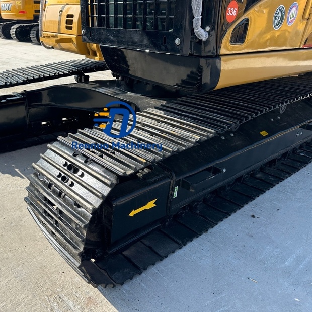 2025 كاتربيلر 320CL-45110294