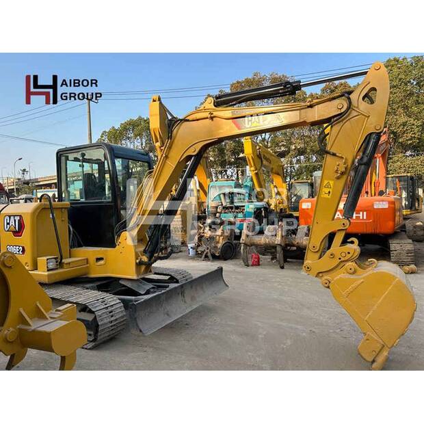 2020 كاتربيلر 306E2-45110304