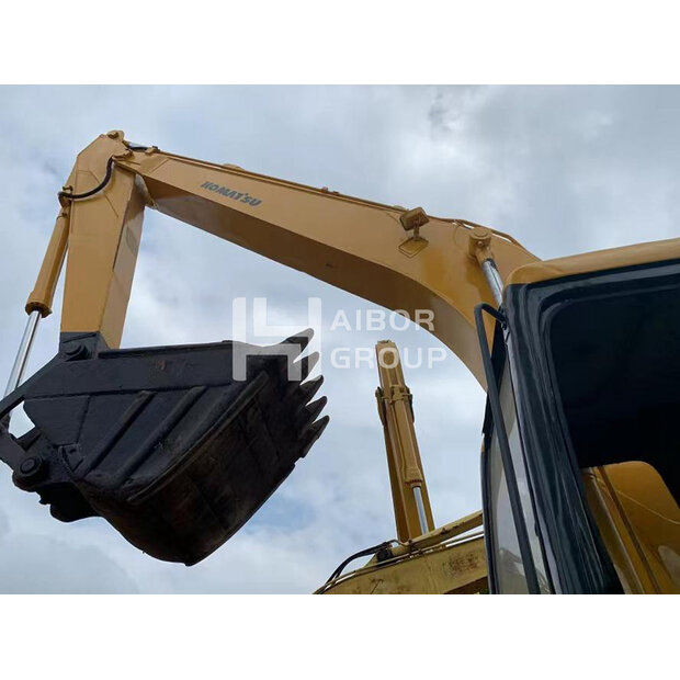 2023 كوماتسو PC200-6-45110382