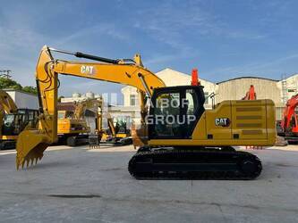 صورة ل حفارات مجنزرة 2023 كاتربيلر 320GC