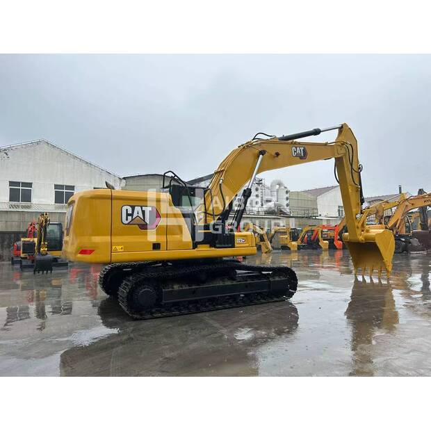 2022 كاتربيلر 323GC-45110511