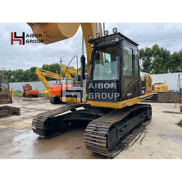 2024 Caterpillar 320D-45110571