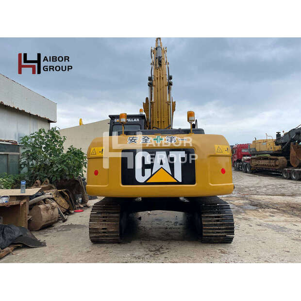 2024 Caterpillar 320D-45110573
