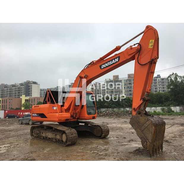 2022 Daewoo/Doosan DH220LC-7-45110576