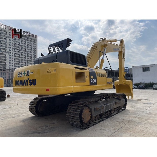 2024 Komatsu PC400-8-45110658