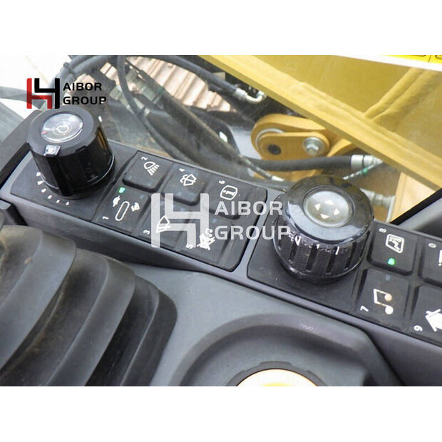 2021 كاتربيلر 320GC-45110697